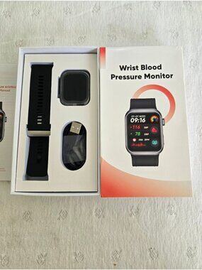 NIB Black Wrist Blood Pressure Monitor Smartwatch